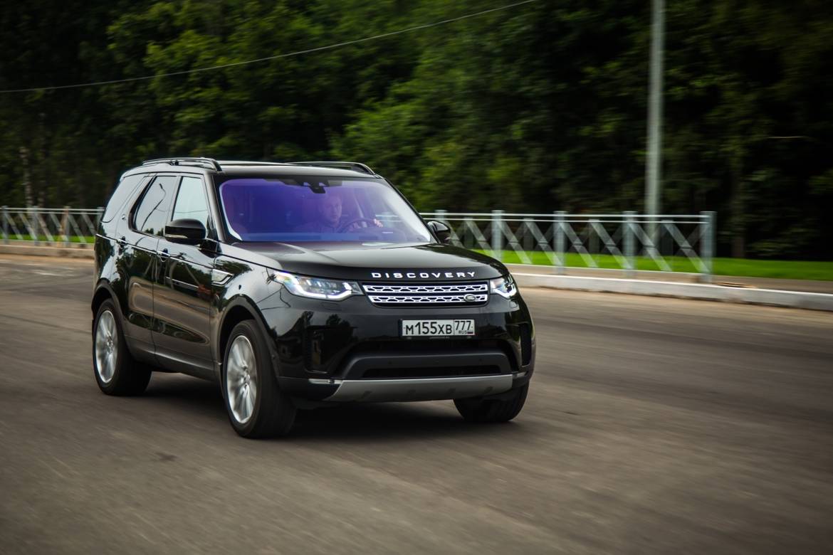 Тест-драйв нового Land Rover Discovery V TD6: парк развлечений