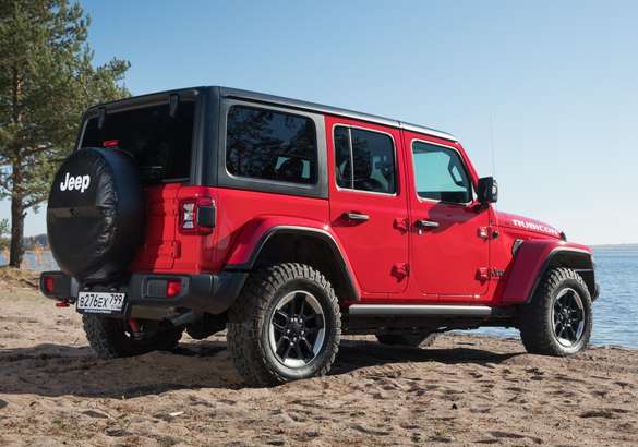 Тест-драйв Jeep Wrangler: генератор тестостерона