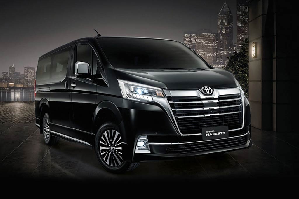 Шикарный минивэн Toyota Majesty 2019-2020