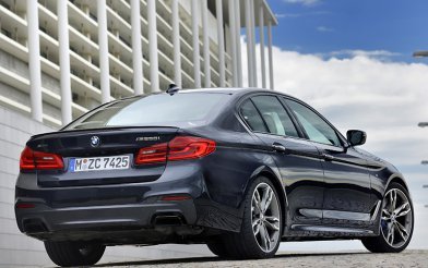 BMW M550i xDrive (F90)