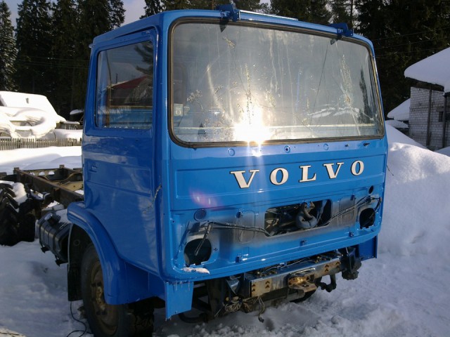 Восстановление старого грузовика Volvo F6 (58 фото)