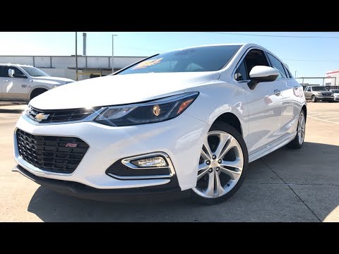 Фото салона Chevrolet Cruze 2 хэтчбек