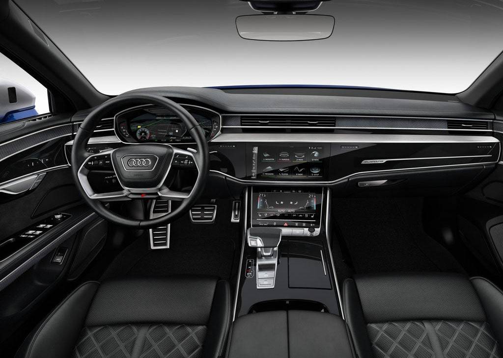 Седан нового поколения Audi S8 2019-2020