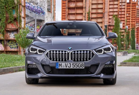 фото BMW 2-Series Gran Coupe 2020-2021 вид спереди