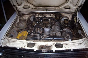 Gaz-24-34-V8-engine.jpg