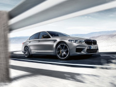 BMW M5 F90 фото