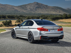 BMW M5 F90 фото