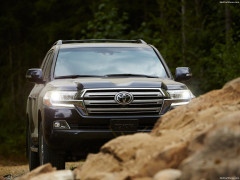 Toyota Land Cruiser фото