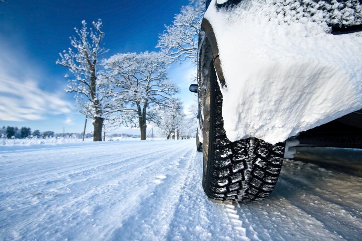 Эксперты ответили, какие шины лучше: «зима» или «всесезонка»