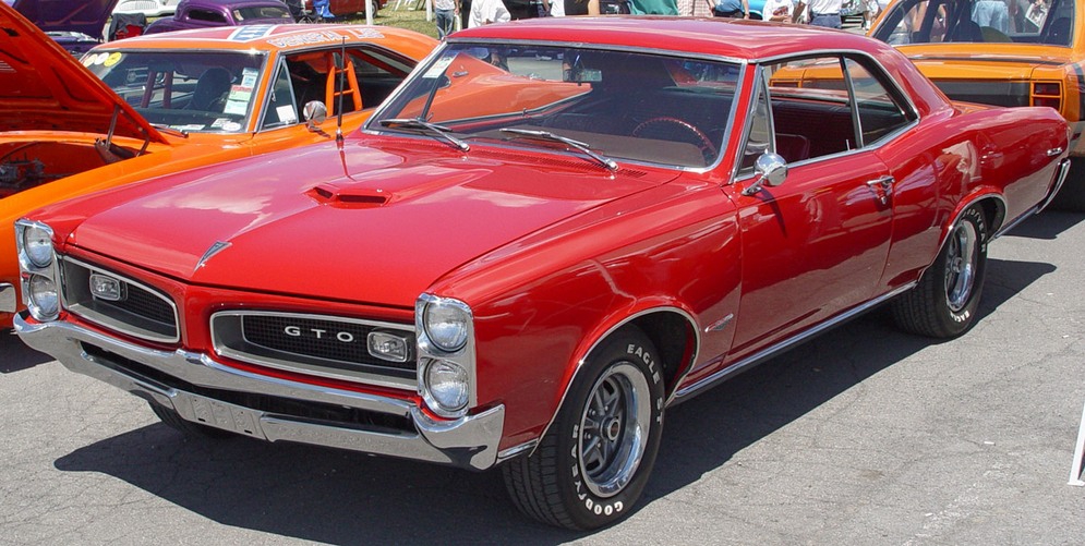 1966-Pontiac-GTO-Red-fa-t-sy.jpg